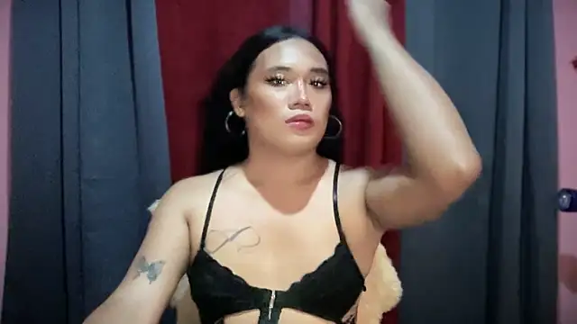 untouchable mia online show from 11/10/25, 10:42