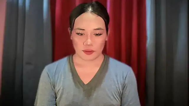 untouchable mia online show from 11/06/25, 05:22