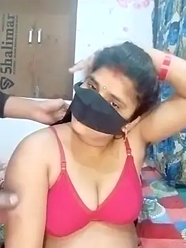 hot couple 000 online show from 02/28/26, 08:03