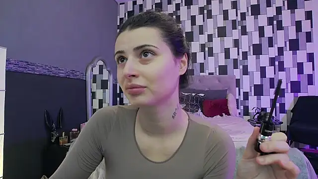 venusinylons online show from 11/09/25, 10:30