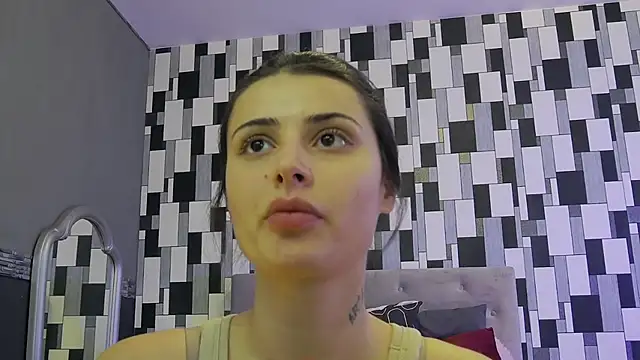 venusinylons online show from 11/07/25, 07:13