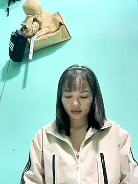 Snapshot of Night_owl111 chatting on 11/05/25, 11:24 Night owl111 online show from 11/05/25, 11:24