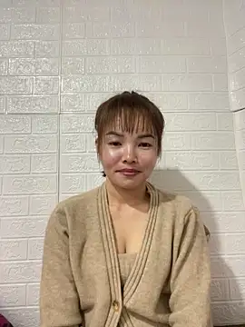 Snapshot of Night_owl111 chatting on 12/17/25, 09:25 Night owl111 online show from 12/17/25, 09:25