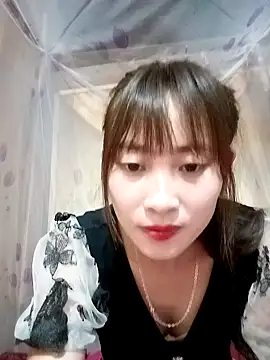 Snapshot of Em_xinh01 chatting on 11/01/25, 10:09 Em xinh01 online show from 11/01/25, 10:09