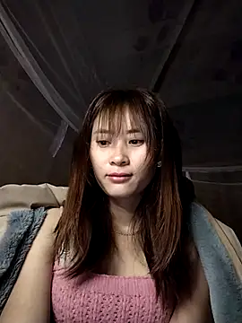 Em xinh01 online show from 03/09/26, 10:57