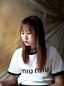 Em xinh01 online show from 03/25/26, 01:10