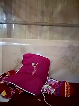 Snapshot of Em_xinh01 chatting on 11/12/25, 05:22 Em xinh01 online show from 11/12/25, 05:22