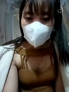 Snapshot of Em_xinh01 chatting on 11/02/25, 12:43 Em xinh01 online show from 11/02/25, 12:43