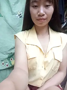 Snapshot of Linh_sexy98 chatting on 05/15/26, 11:25 Linh sexy98 online show from 05/15/26, 11:25