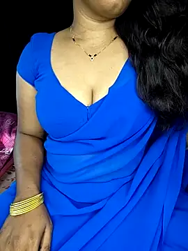 shreyareddy99 online show from 03/14/26, 10:32