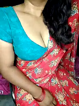 Snapshot of shreyareddy99 chatting on 02/28/26, 11:04 shreyareddy99 online show from 02/28/26, 11:04