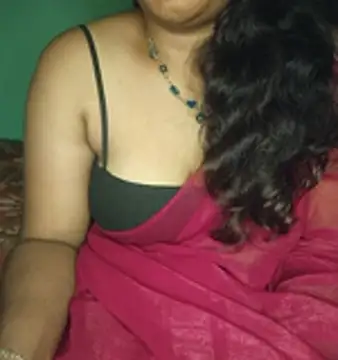 shreyareddy99 online show from 11/15/25, 04:00