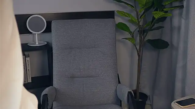 Snapshot of RacquelSookoo chatting on 10/28/25, 09:19 RacquelSookoo online show from 10/28/25, 09:19