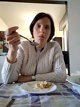 Piediniecollant online show from 03/31/26, 10:50