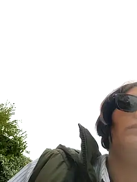 Piediniecollant online show from 04/13/26, 10:19