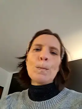 Snapshot of Piediniecollant chatting on 02/16/26, 11:20 Piediniecollant online show from 02/16/26, 11:20