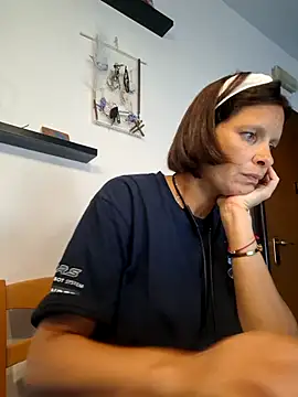 Snapshot of Piediniecollant chatting on 07/24/26, 07:26 Piediniecollant online show from 07/24/26, 07:26