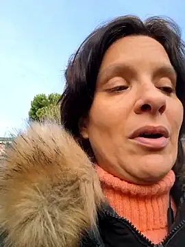 Snapshot of Piediniecollant chatting on 01/10/26, 08:09 Piediniecollant online show from 01/10/26, 08:09