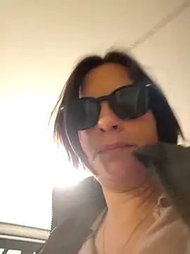 Piediniecollant online show from 04/20/26, 10:07