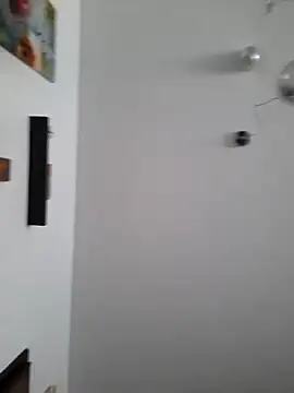 Piediniecollant online show from 03/18/26, 11:13