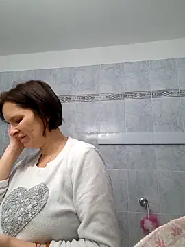 Piediniecollant online show from 04/01/26, 04:36