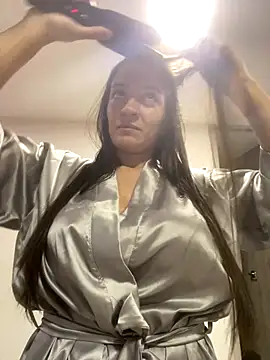 AmberrMoore  online show from 12/16/25, 12:42