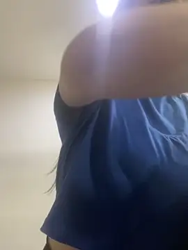 AmberrMoore  online show from 11/30/25, 12:39