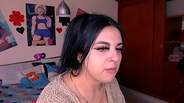 EmmilyConnor online show from 11/08/25, 01:47