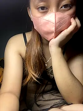 Beauty in online show from 11/18/25, 05:22