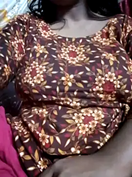 Liza0103 online show from 11/02/25, 04:12