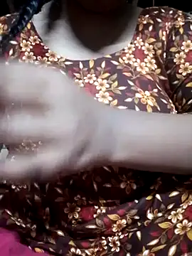 Liza0103 online show from 10/29/25, 02:16