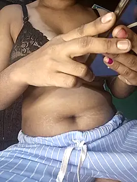 Liza0103 online show from 11/23/25, 04:17