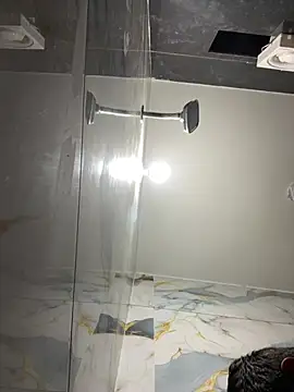 Snapshot of Vanshmahajann chatting on 01/19/26, 04:11 Vanshmahajann online show from 01/19/26, 04:11