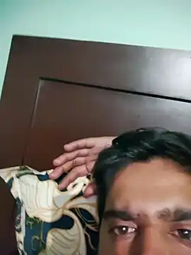 Snapshot of Vanshmahajann chatting on 11/02/25, 04:01 Vanshmahajann online show from 11/02/25, 04:01