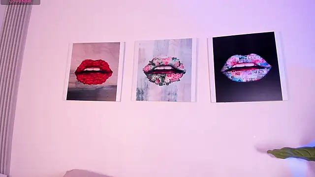 Angy-Avila online show from 12/21/25, 03:52