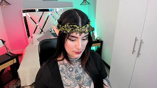 mia jagger online show from 04/28/26, 07:29