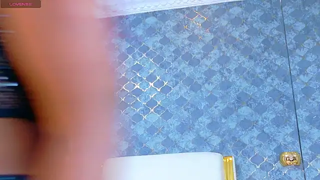 LilithMiller  online show from 04/12/26, 03:32