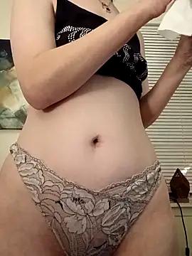 Heavenlyangelforever online show from 11/21/25, 01:48