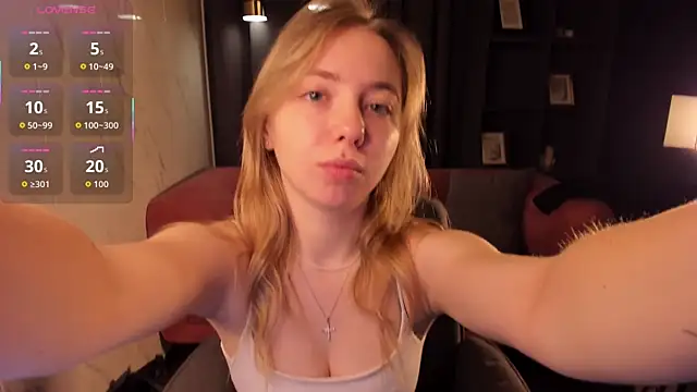 Snapshot of Nora_Miller chatting on 11/13/25, 05:44 Nora Miller online show from 11/13/25, 05:44