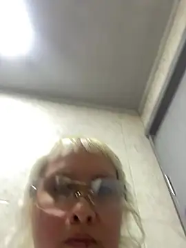 pinkbaddie777 online show from 03/15/26, 11:01