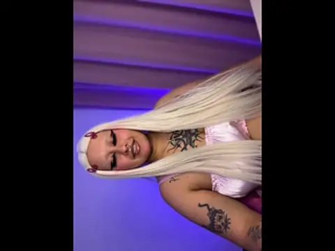 pinkbaddie777 online show from 04/09/26, 04:47