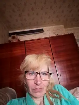 Snapshot of Georgette466 chatting on 04/19/26, 08:04 Georgette466 online show from 04/19/26, 08:04