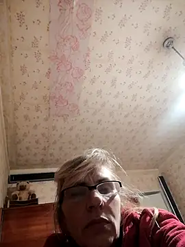 Georgette466 online show from 11/19/25, 05:24