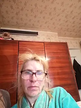 Snapshot of Georgette466 chatting on 04/25/26, 01:41 Georgette466 online show from 04/25/26, 01:41