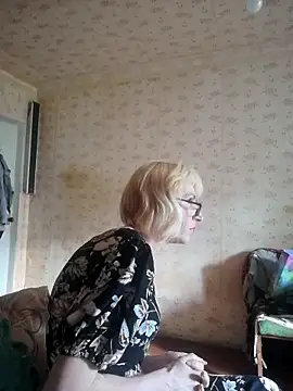 Snapshot of Georgette466 chatting on 05/23/26, 01:10 Georgette466 online show from 05/23/26, 01:10