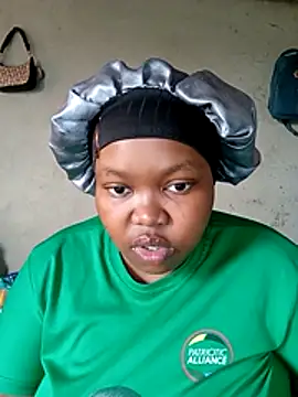 Snapshot of 3bigcuteness chatting on 11/27/25, 11:10 3bigcuteness online show from 11/27/25, 11:10