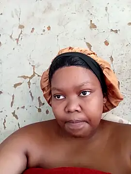 Snapshot of 3bigcuteness chatting on 11/24/25, 10:04 3bigcuteness online show from 11/24/25, 10:04