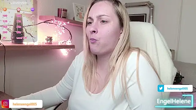 EngelHelene online show from 04/14/26, 07:52