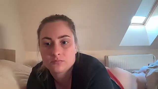 EngelHelene online show from 05/03/26, 04:32
