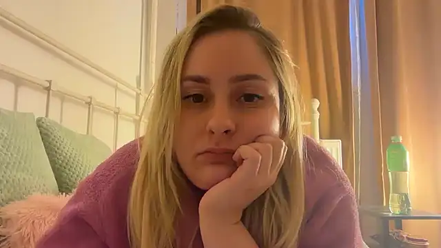 EngelHelene online show from 05/09/26, 06:11
